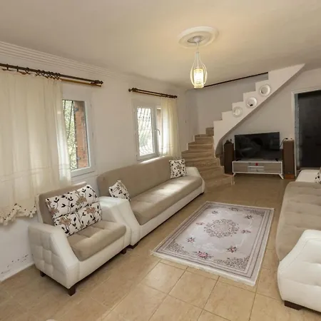 Villa Splendid Surrounded By Nature Near Milas-bodrum Airport