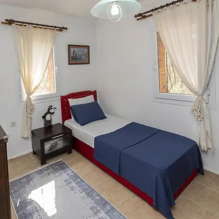 Splendid Surrounded By Nature Near Milas-bodrum Airport Villa *